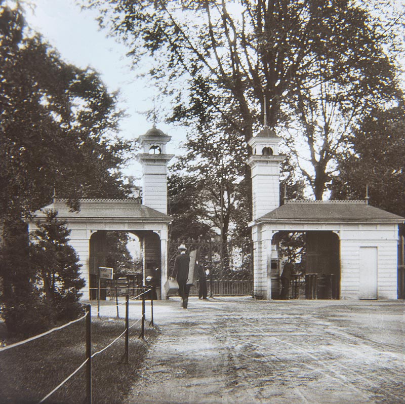 Entrance to the International Exhibition, 1902-03