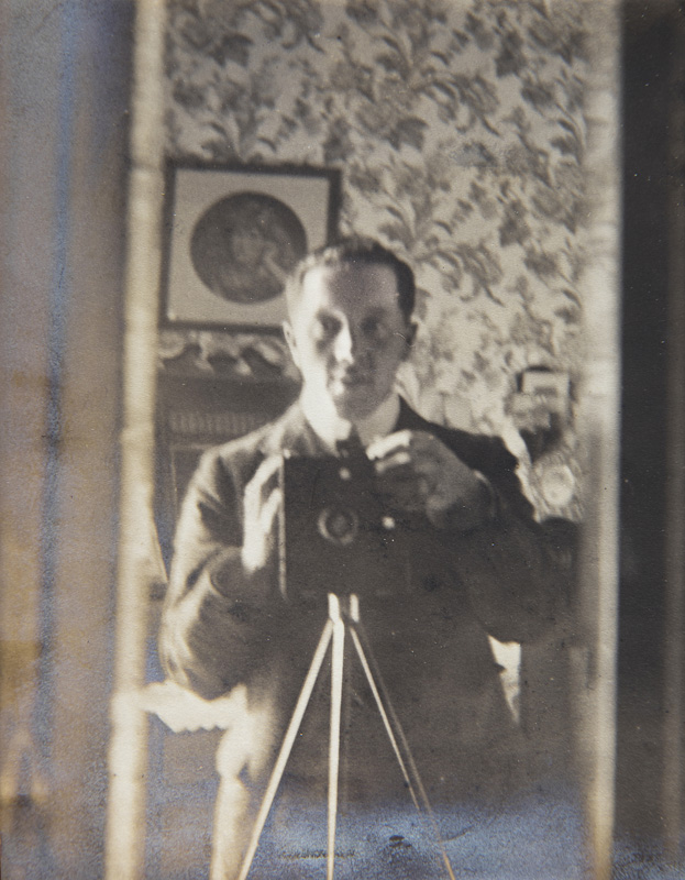 Self-portrait of John Hoyton Rutter and his camera