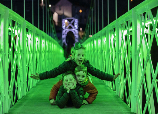 St.-Patrick-s-Festival-2021-Shakey-bridge