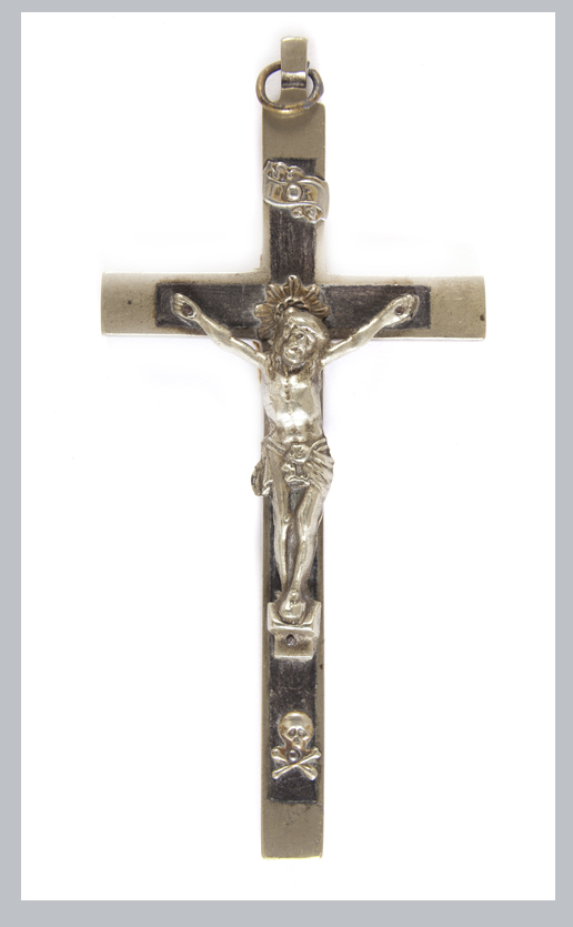 Crucifix-bonging-to-Tomas-MacCurtain-Copy