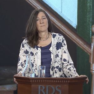 Portrait Claudia Kinmoth Copy